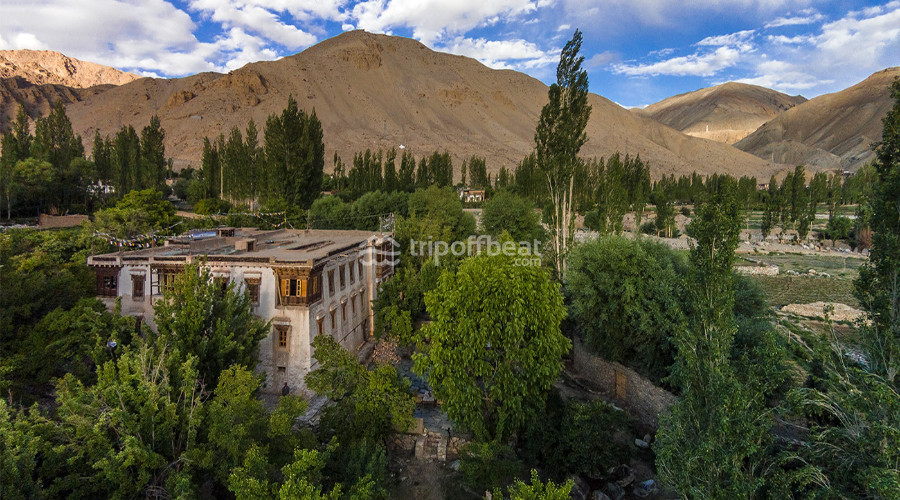 nimmu-house-leh-ladakh-j-k-resort (1)-book-best-offbeat-resorts-tripoffbeat