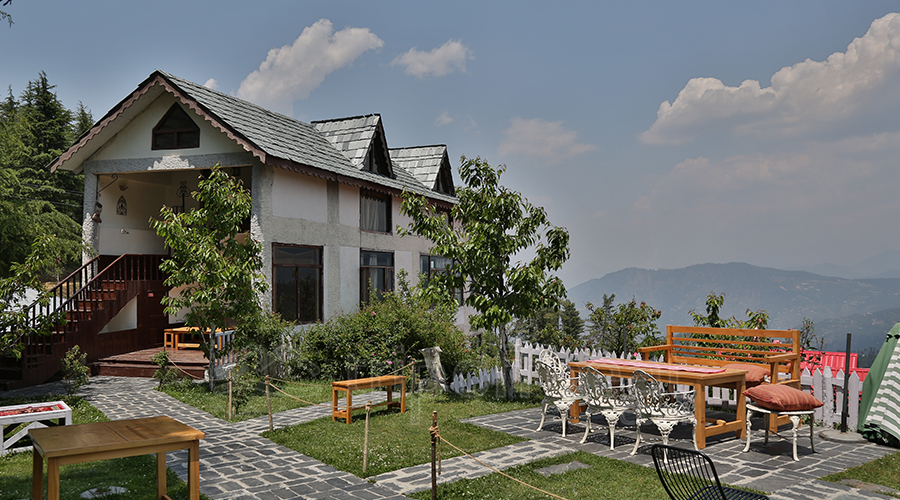the-wilderness-narkanda-himachal-pradesh-resort-001-book-best-offbeat-resorts-tripoffbeat