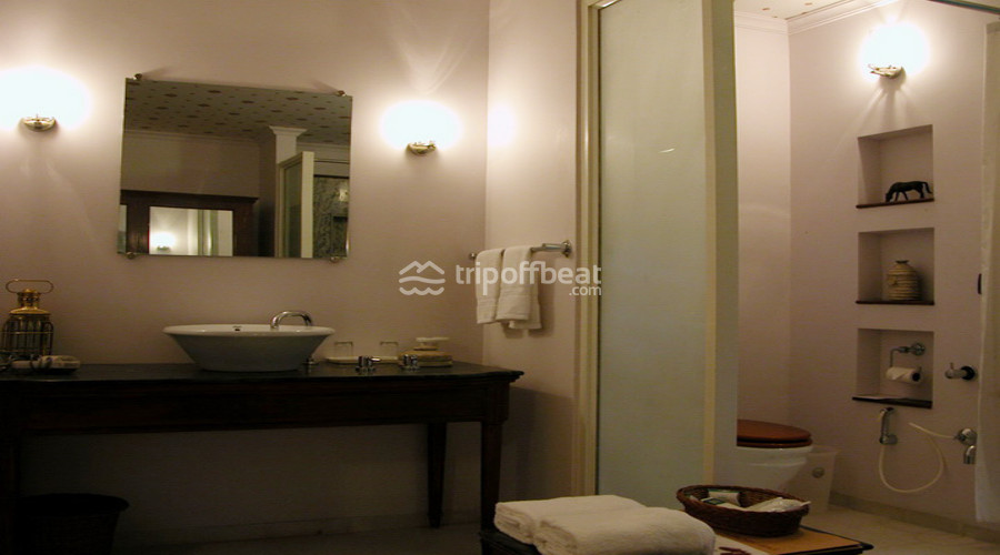balaram-palace-hotel-banaskantha-gujarat-room-005-book-best-offbeat-resorts-tripoffbeat