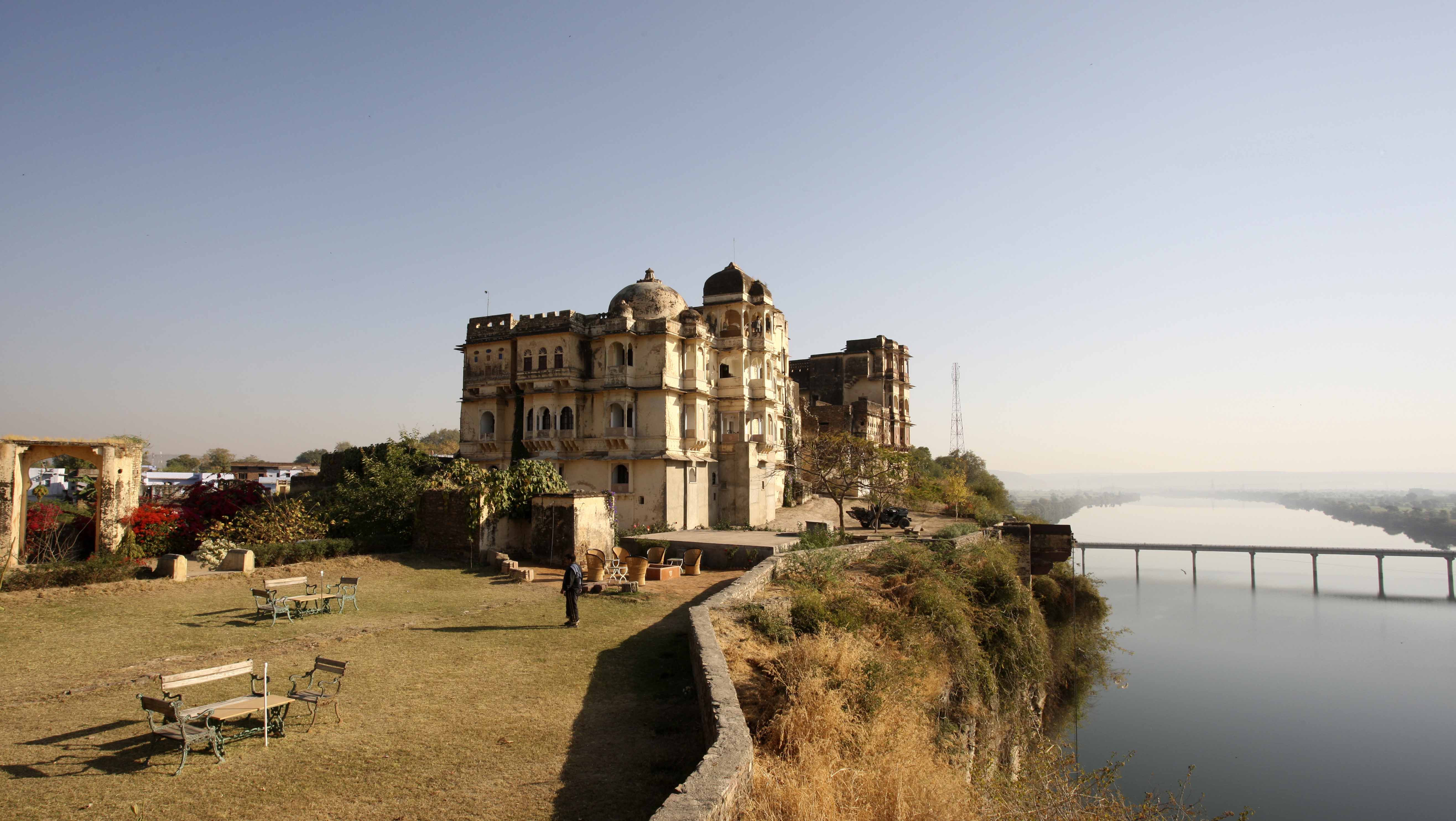 bhainsrorgarh-fort-kota-rajasthan-book-offbeat-resorts-in-india-tripoffbeat