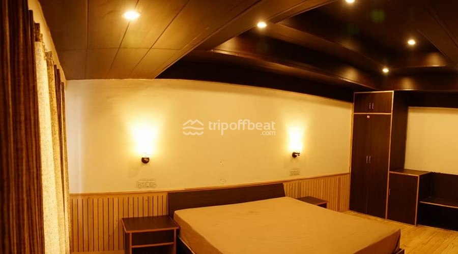 Agyaat-vaas-narkanda-himachal-pradesh-room%20(3)-book-best-offbeat-resorts-tripoffbeat