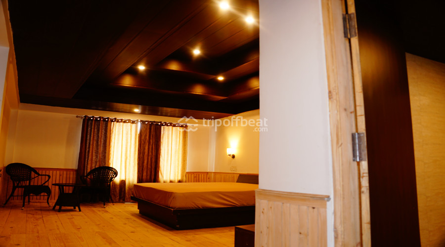 Agyaat-vaas-narkanda-himachal-pradesh-room%20(9)-book-best-offbeat-resorts-tripoffbeat