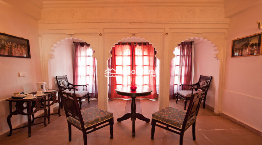 bhainsrorgarh-fort-bhainsrorgarh-rajasthan-room-(10)-book-best-offbeat-resorts-tripoffbeat