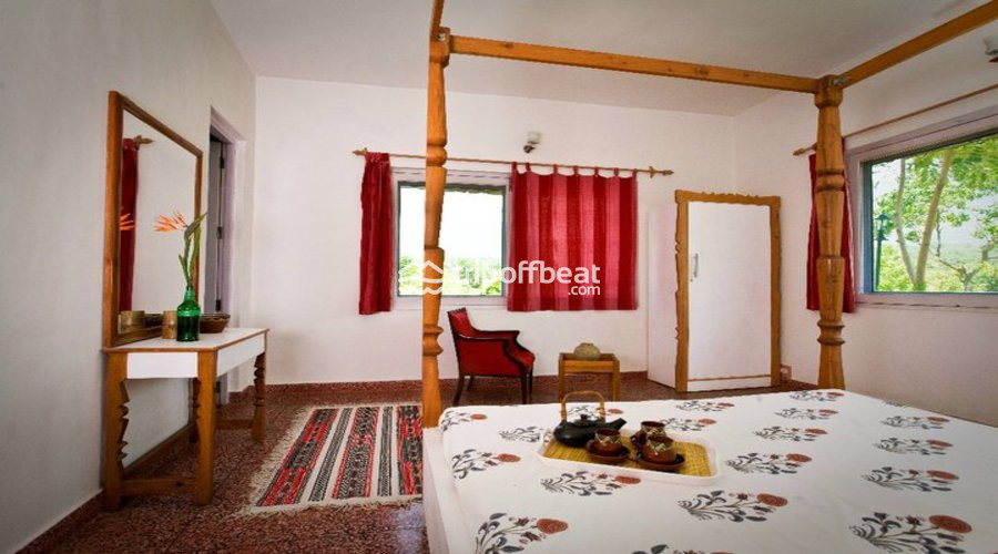 Seclude-palampur-himachalpradesh-room (2)-book-best-offbeat-resorts-tripoffbeat